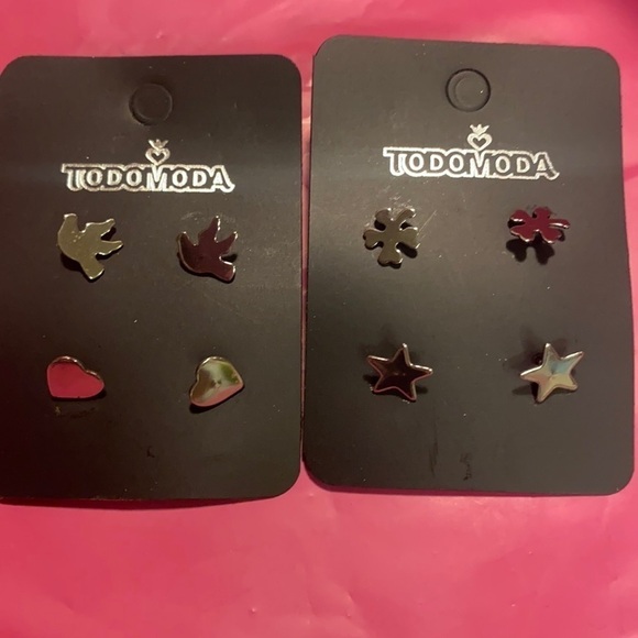 4 pairs Todomoda Earrings - Picture 1 of 7